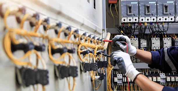 Professional Electrician technician working in Princeville, NC